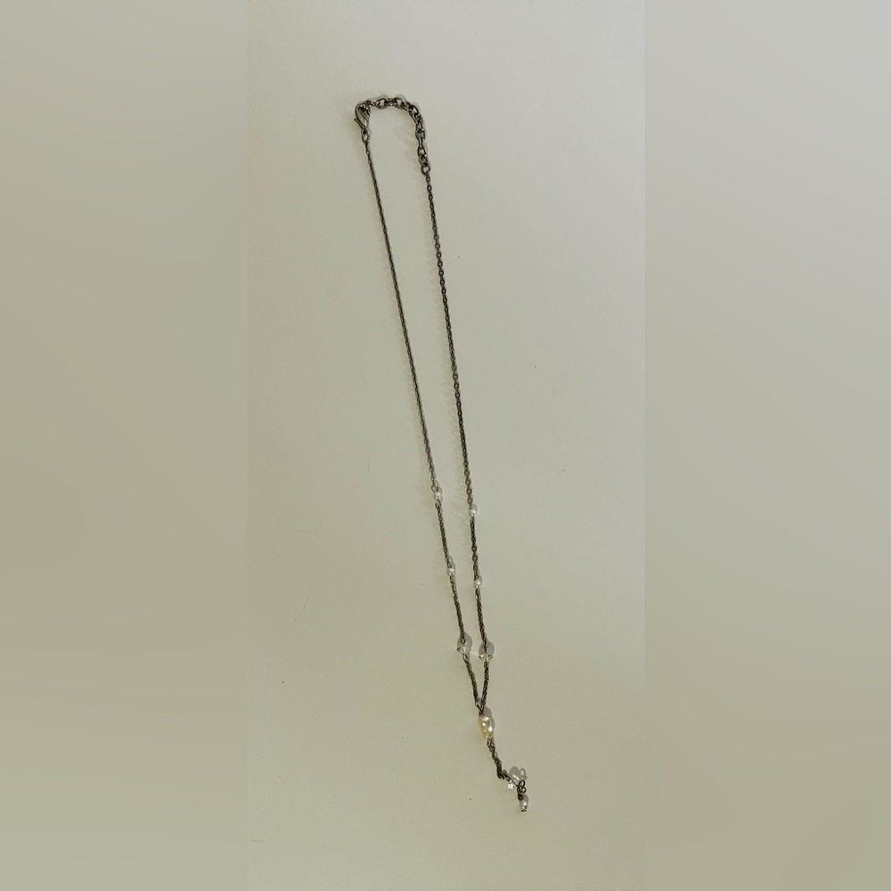 NEW Minimalist Silver-Toned Necklace with Delicate Chain and Subtle Pendant - Picture 3 of 4